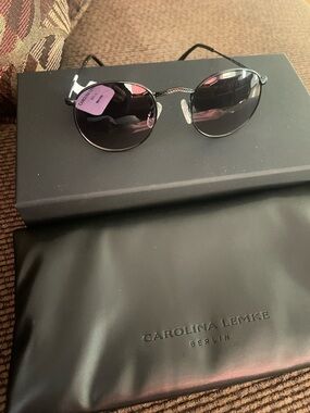 Carolina Lemke Berlin Black Logo Graphic